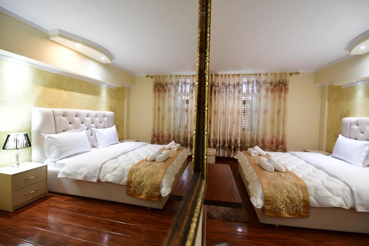 Zobo Hotel Shkodër Buitenkant foto